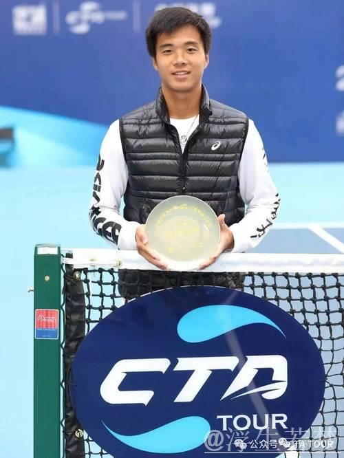 中网巡职业级总决赛男单巅峰对决:孙发京迎战崔杰 中网巡职业级总决赛男单巅峰对决:孙发京迎战崔杰