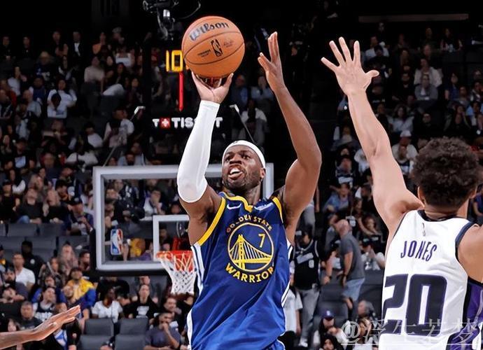 梅尔顿:抓住得分机会是关键,篮球比赛核心在于球权争夺 梅尔顿:抓住得分机会是关键,篮球比赛核心在于球权争夺